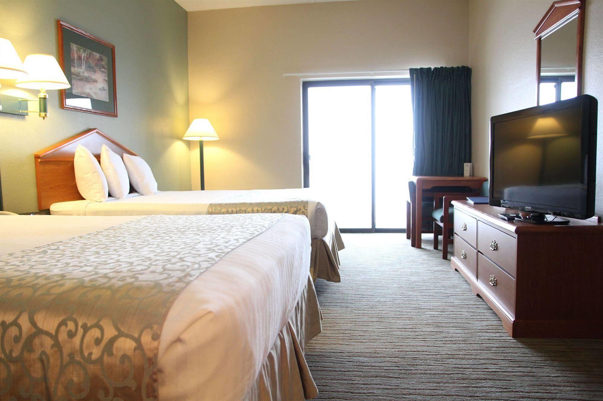 Beachfront Hotel هاوتون ليك المظهر الخارجي الصورة